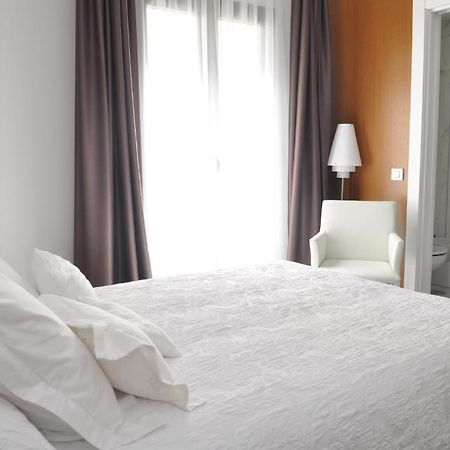 Toral Hotel ليون الغرفة الصورة